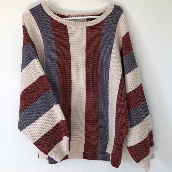 NEW Soft Striped Sweater - Picture 5 of 7